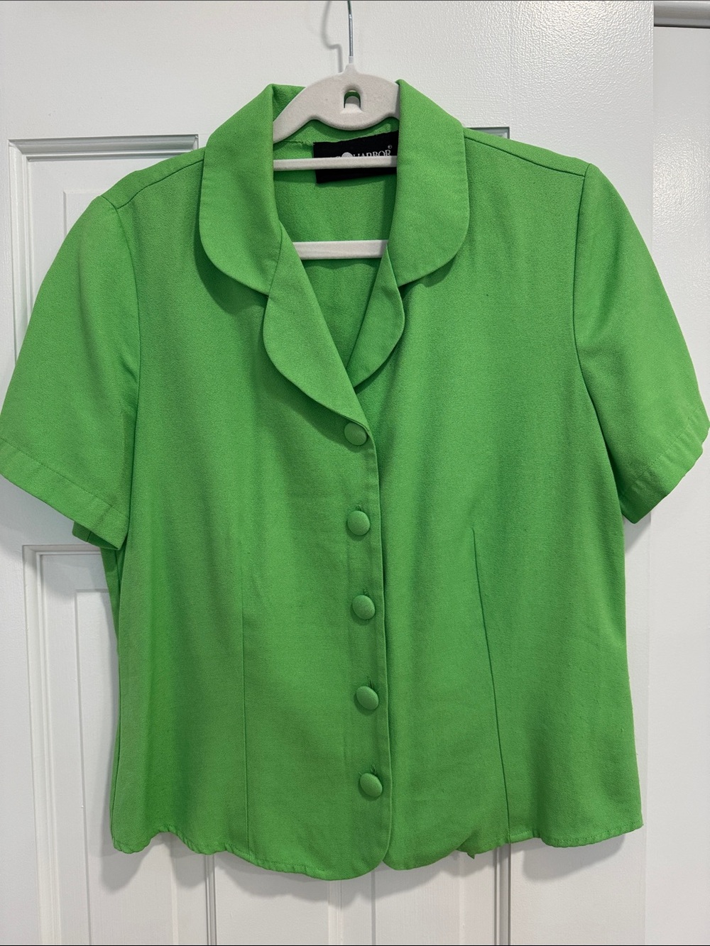 Vintage Sag Harbor Bright Green Short Sleeve Button Front Blouse
